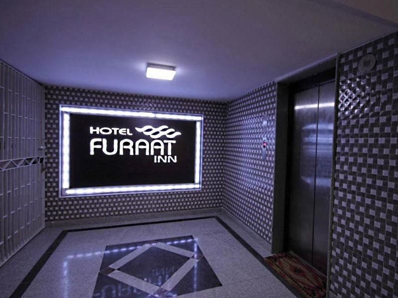 Golden Plaza Hotel Ahmadábád Kültér fotó