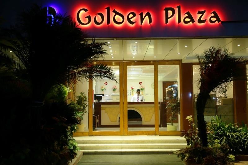 Golden Plaza Hotel Ahmadábád Kültér fotó